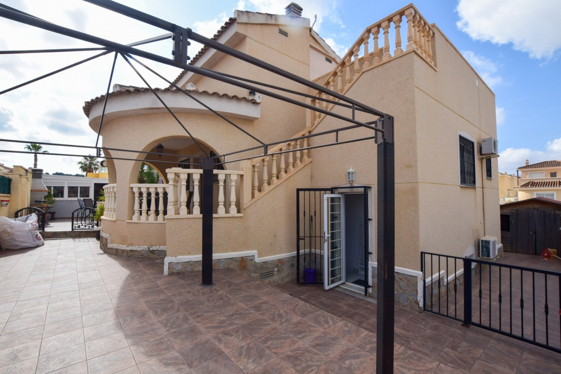 Reventa - Detached House / Villa - Ciudad Quesada - Atalaya (Quesada)