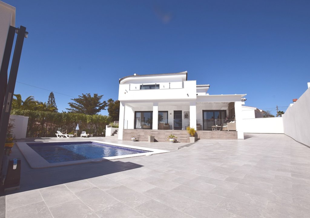 Reventa - Detached House / Villa - Ciudad Quesada - Central Quesada