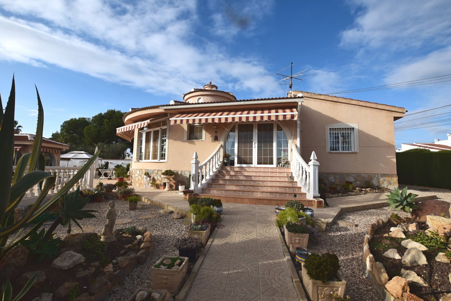 Reventa - Detached House / Villa - Ciudad Quesada - Central Quesada