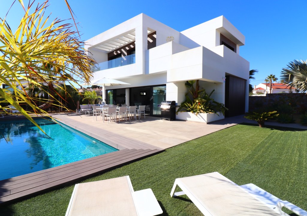 Reventa - Detached House / Villa - Ciudad Quesada - Ciudad Quesada - Town