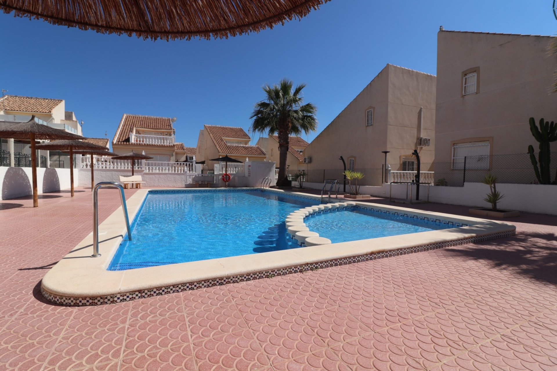 Reventa - Detached House / Villa - Ciudad Quesada - Ciudad Quesada - Town