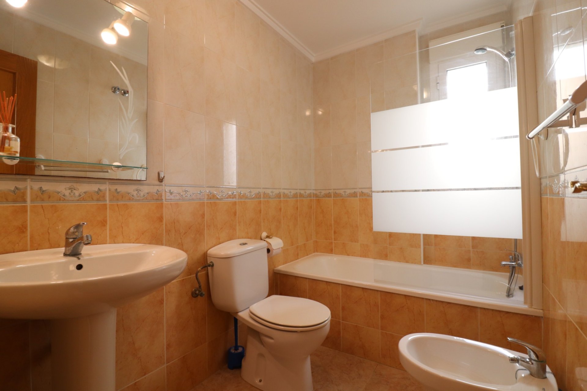 Reventa - Detached House / Villa - Ciudad Quesada - Ciudad Quesada - Town