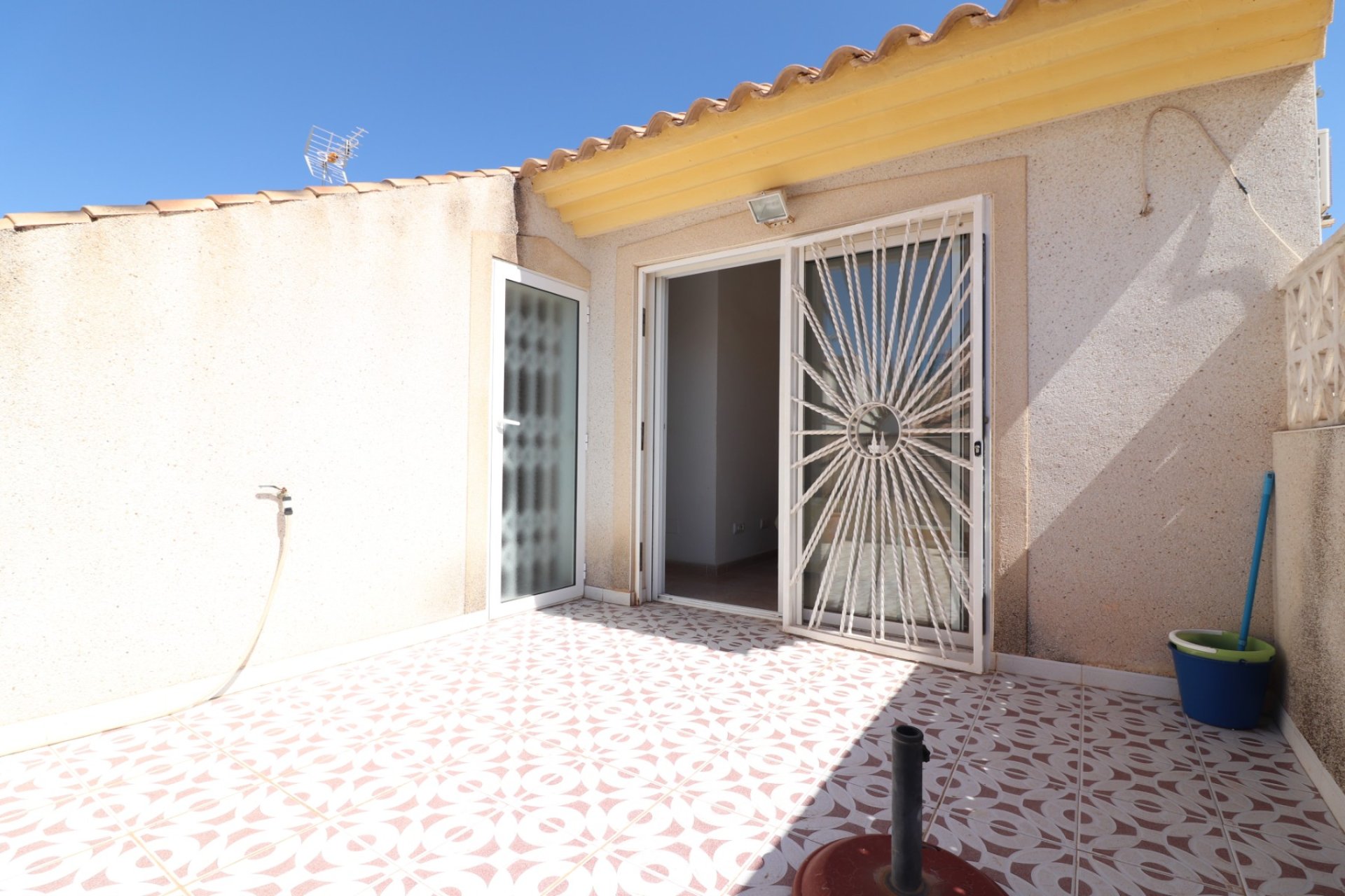 Reventa - Detached House / Villa - Ciudad Quesada - Ciudad Quesada - Town