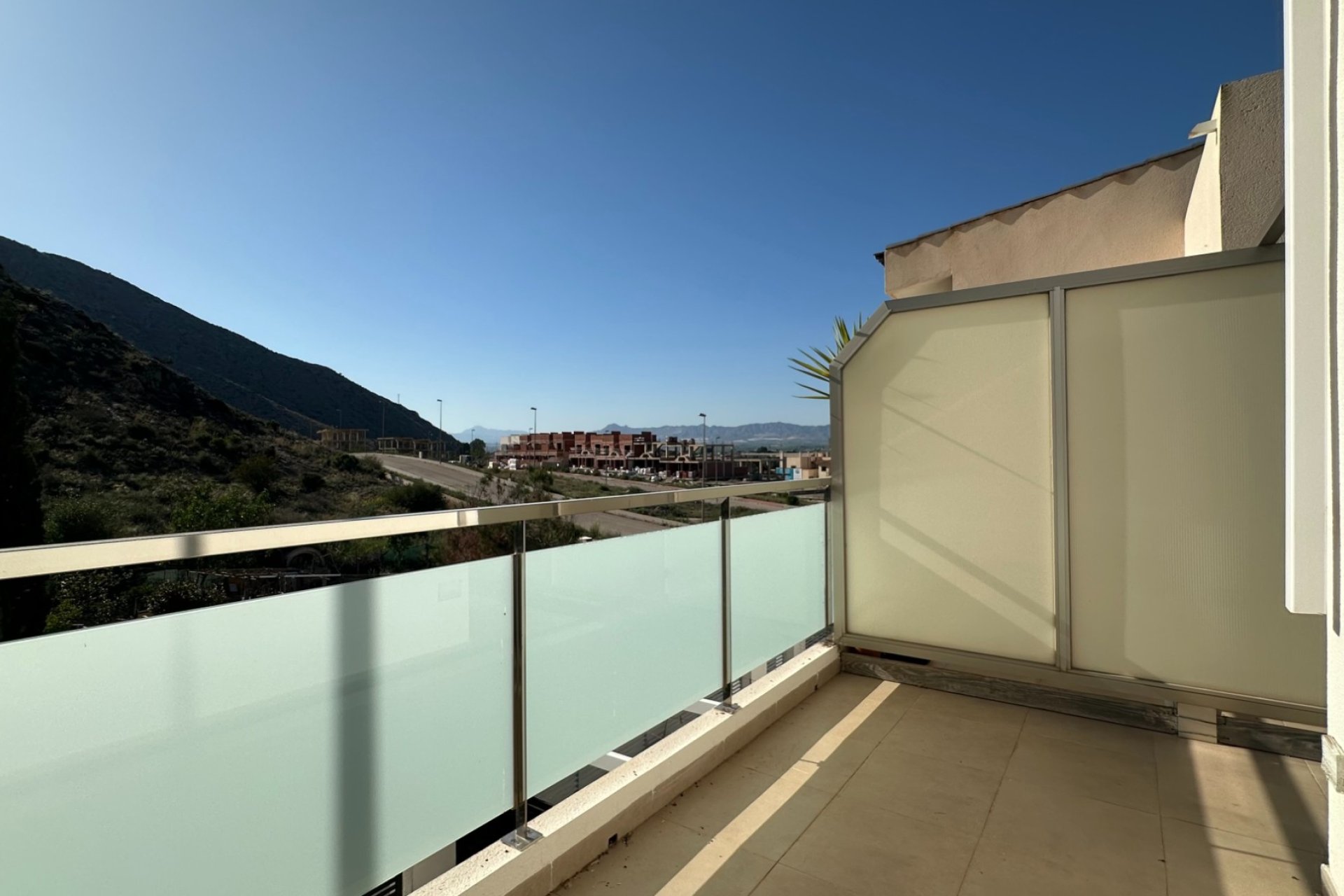Reventa - Detached House / Villa - Cox - Cox - Country