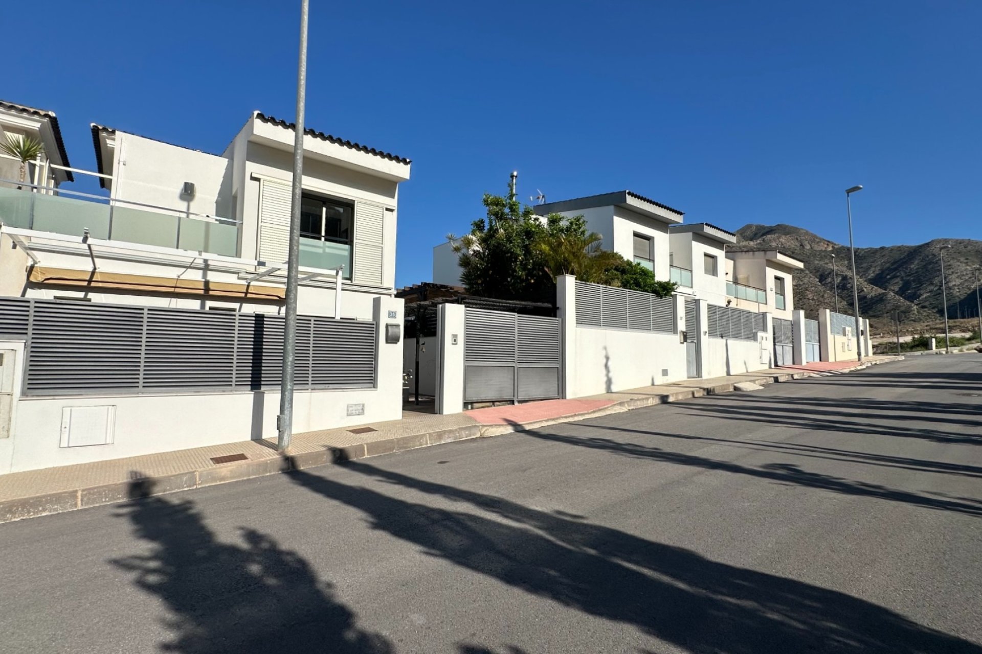 Reventa - Detached House / Villa - Cox - Cox - Country