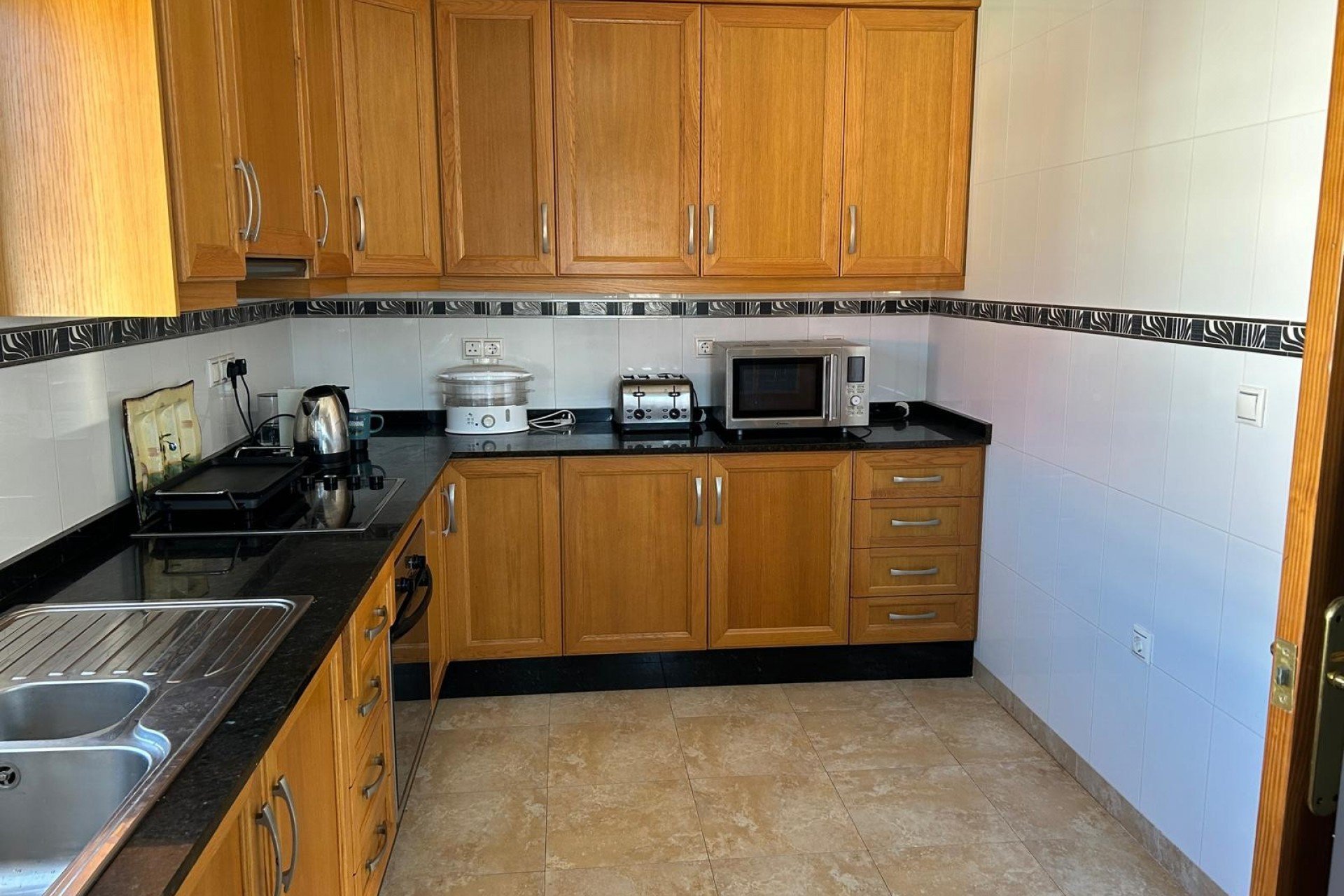 Reventa - Detached House / Villa - Daya Nueva