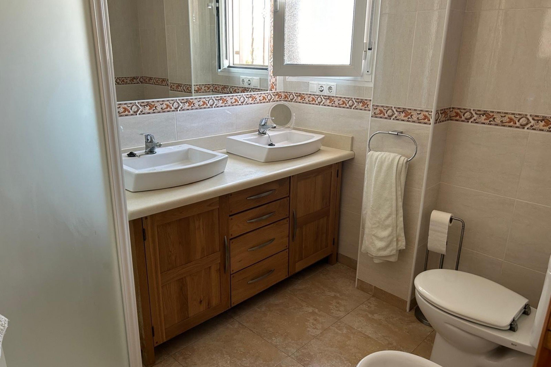 Reventa - Detached House / Villa - Daya Nueva