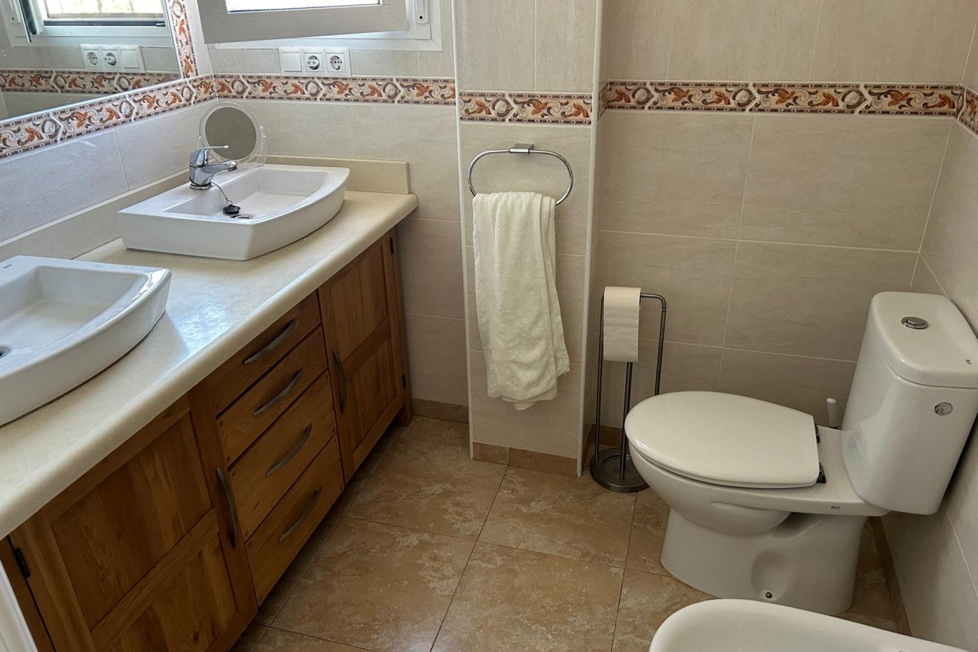 Reventa - Detached House / Villa - Daya Nueva