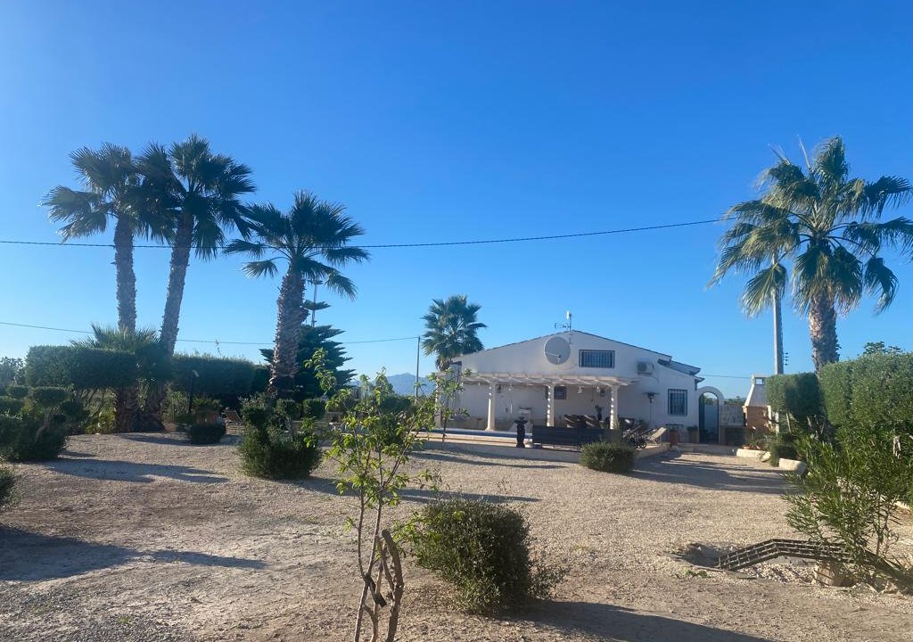 Reventa - Detached House / Villa - Dolores