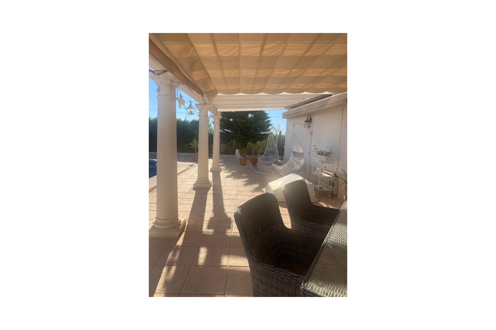 Reventa - Detached House / Villa - Dolores
