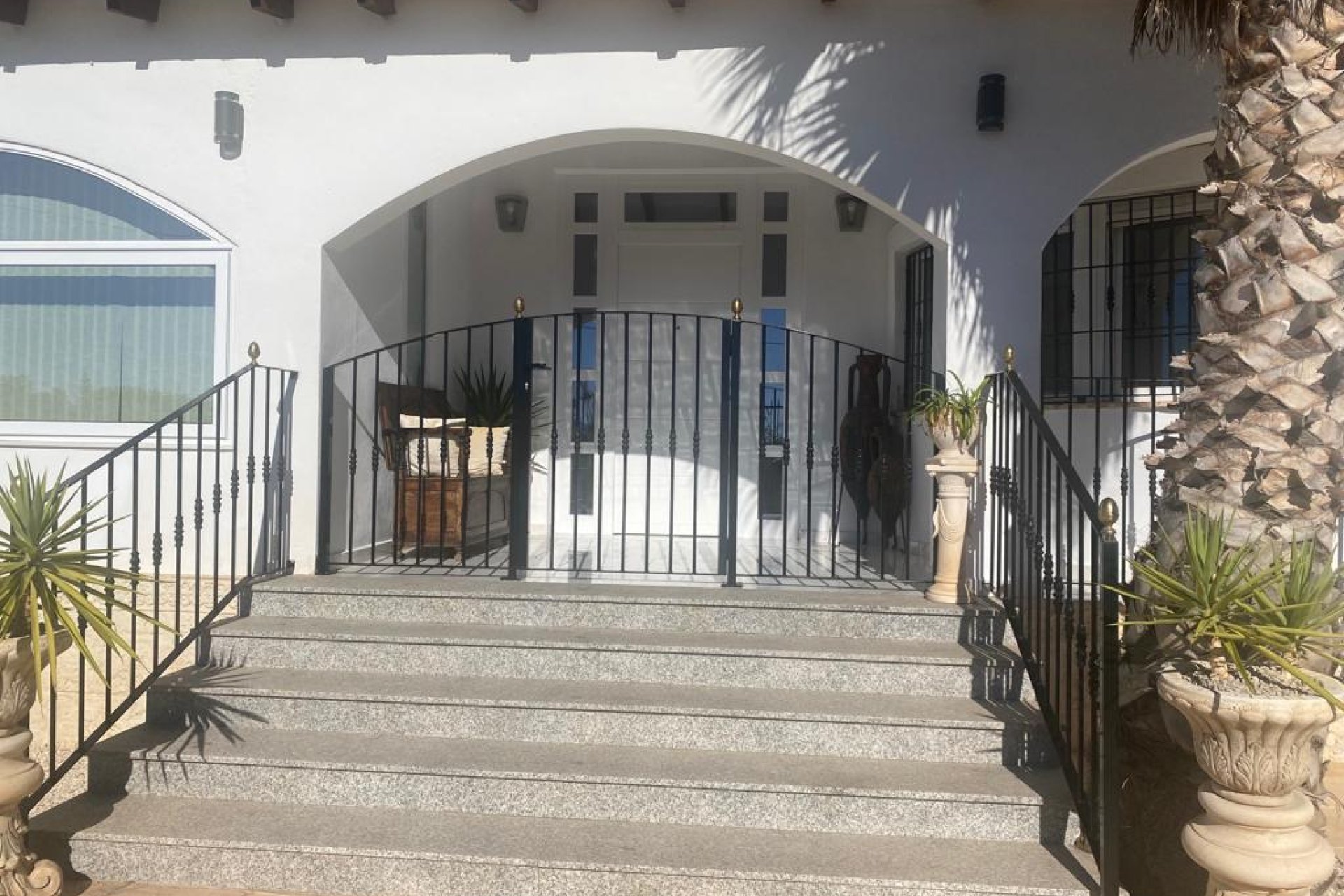 Reventa - Detached House / Villa - Dolores