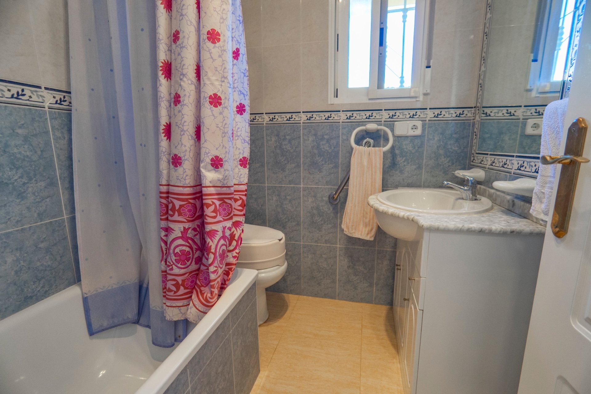 Reventa - Detached House / Villa - Guardamar del Segura - El Raso