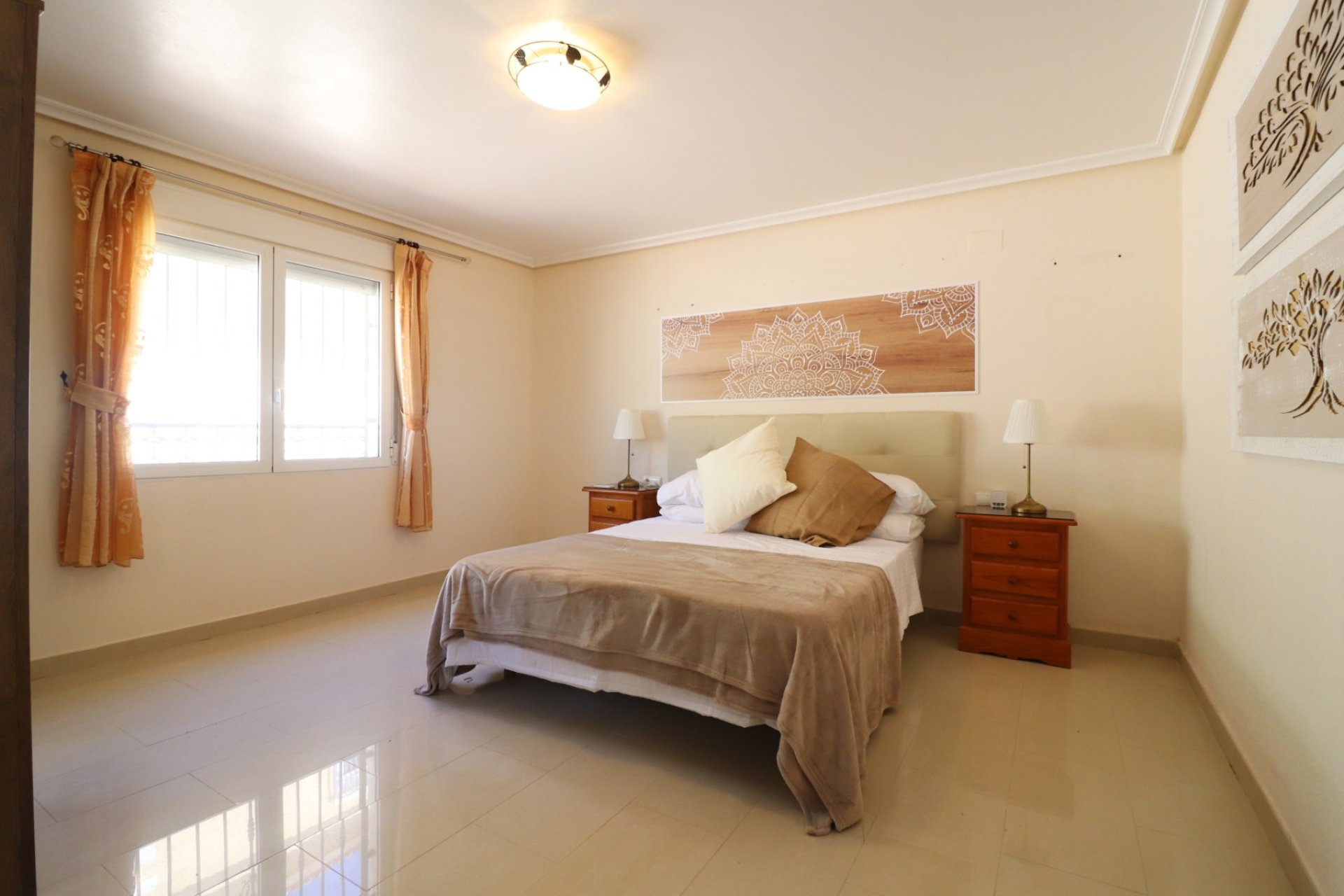 Reventa - Detached House / Villa - La Marina - La Escuera