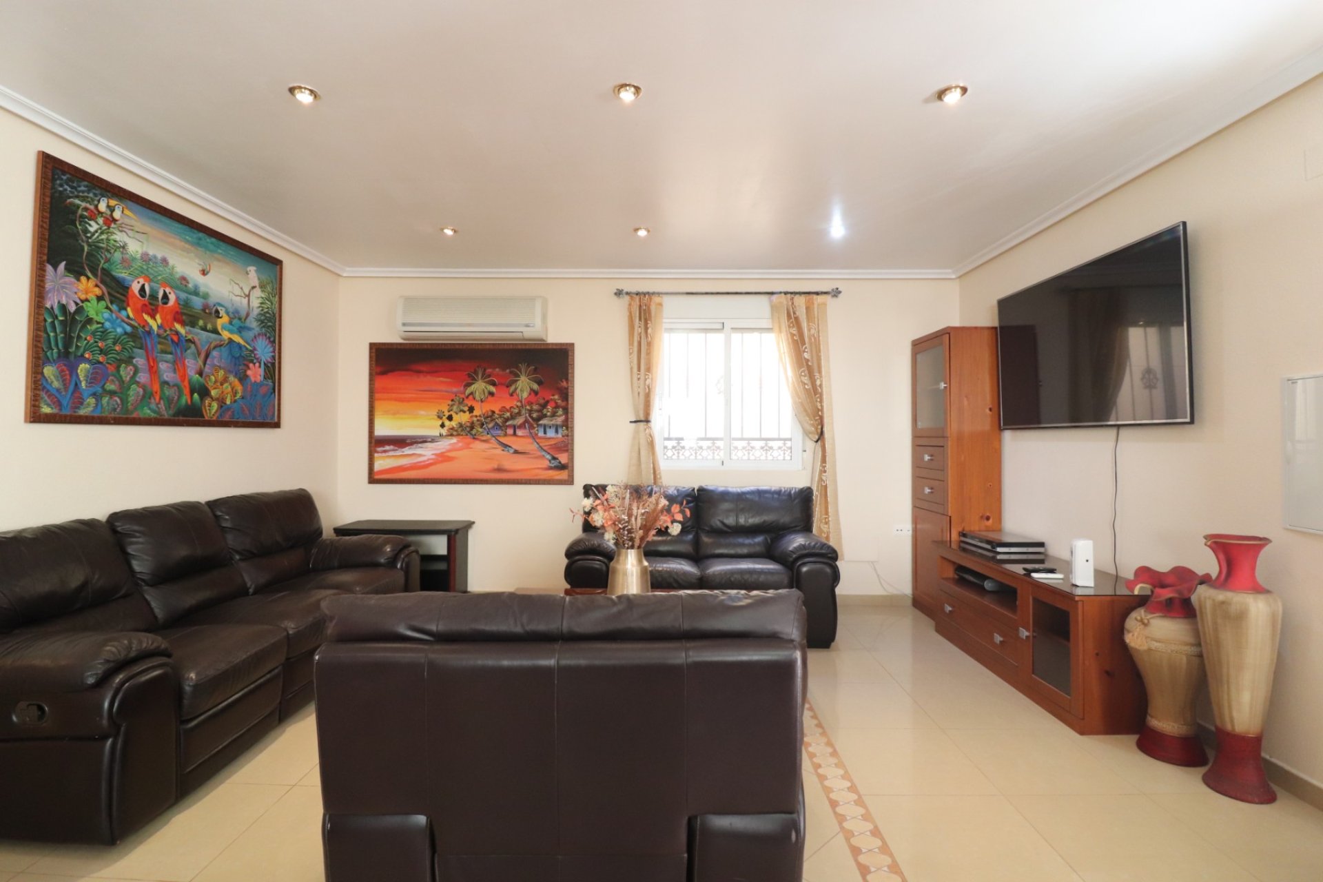 Reventa - Detached House / Villa - La Marina - La Escuera