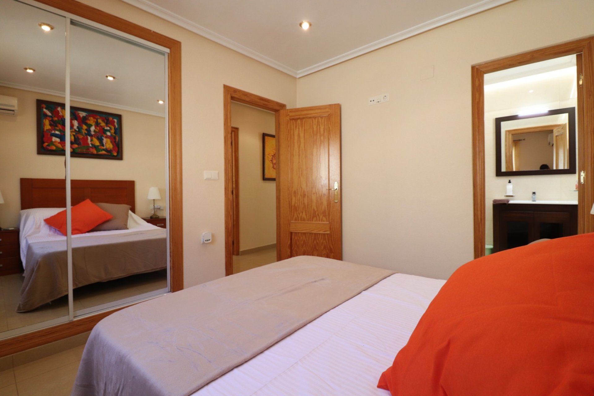 Reventa - Detached House / Villa - La Marina - La Escuera