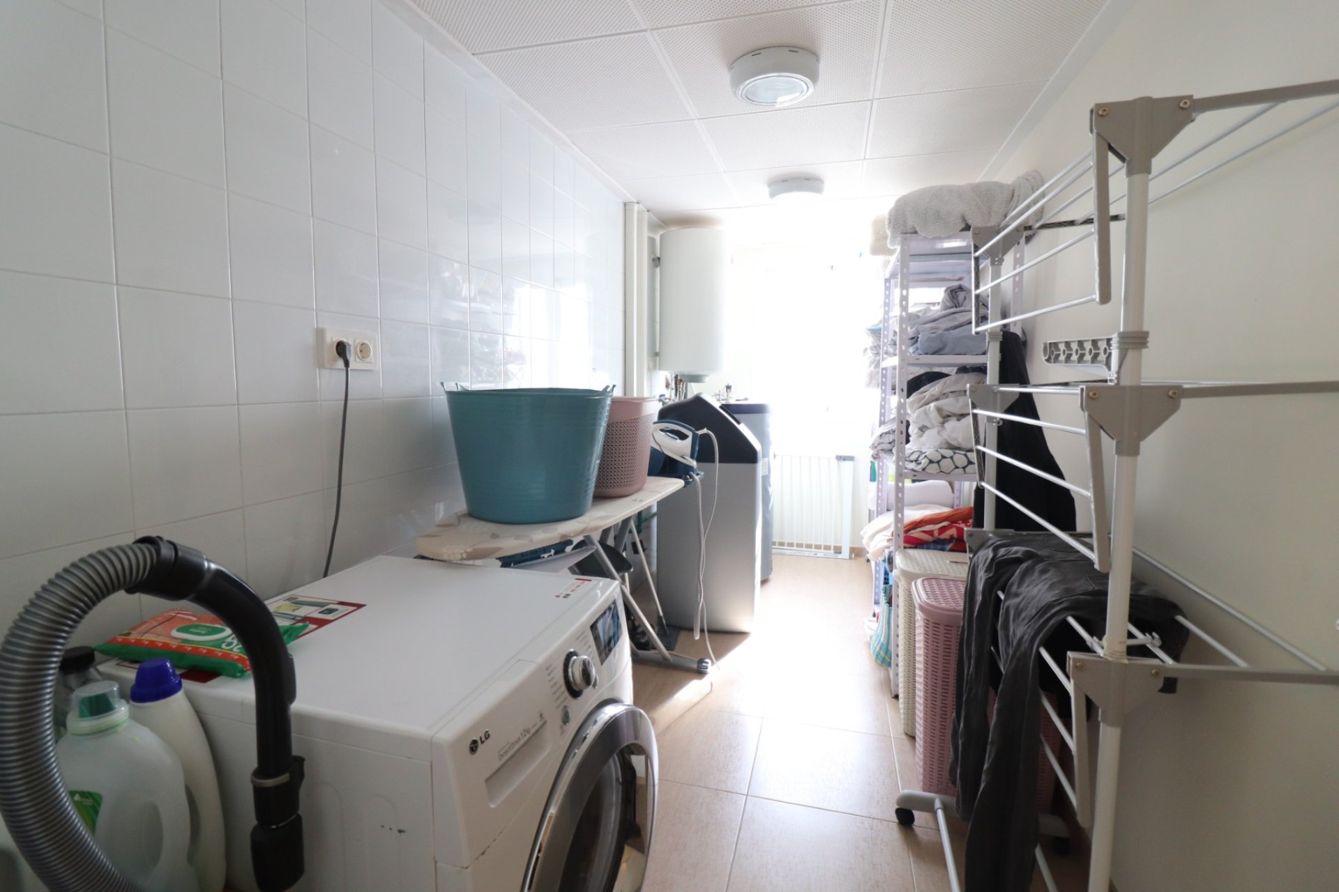 Reventa - Detached House / Villa - La Marina - La Marina - Urbanization