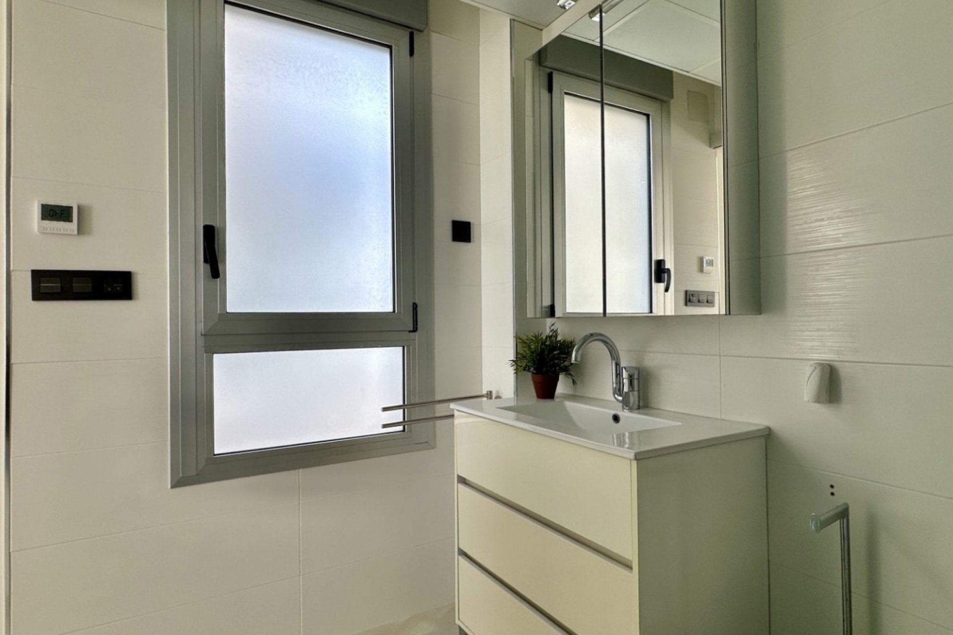 Reventa - Detached House / Villa - Orihuela Costa - Lomas de Cabo Roig