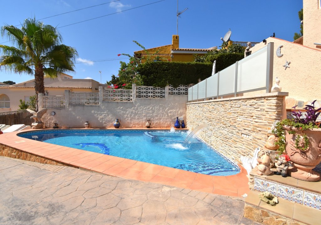 Reventa - Detached House / Villa - Orihuela Costa - Los Balcones