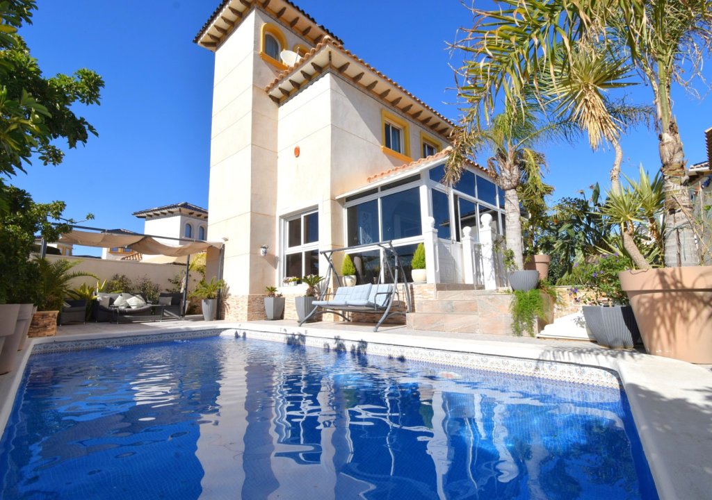 Reventa - Detached House / Villa - Orihuela Costa - Playa Flamenca