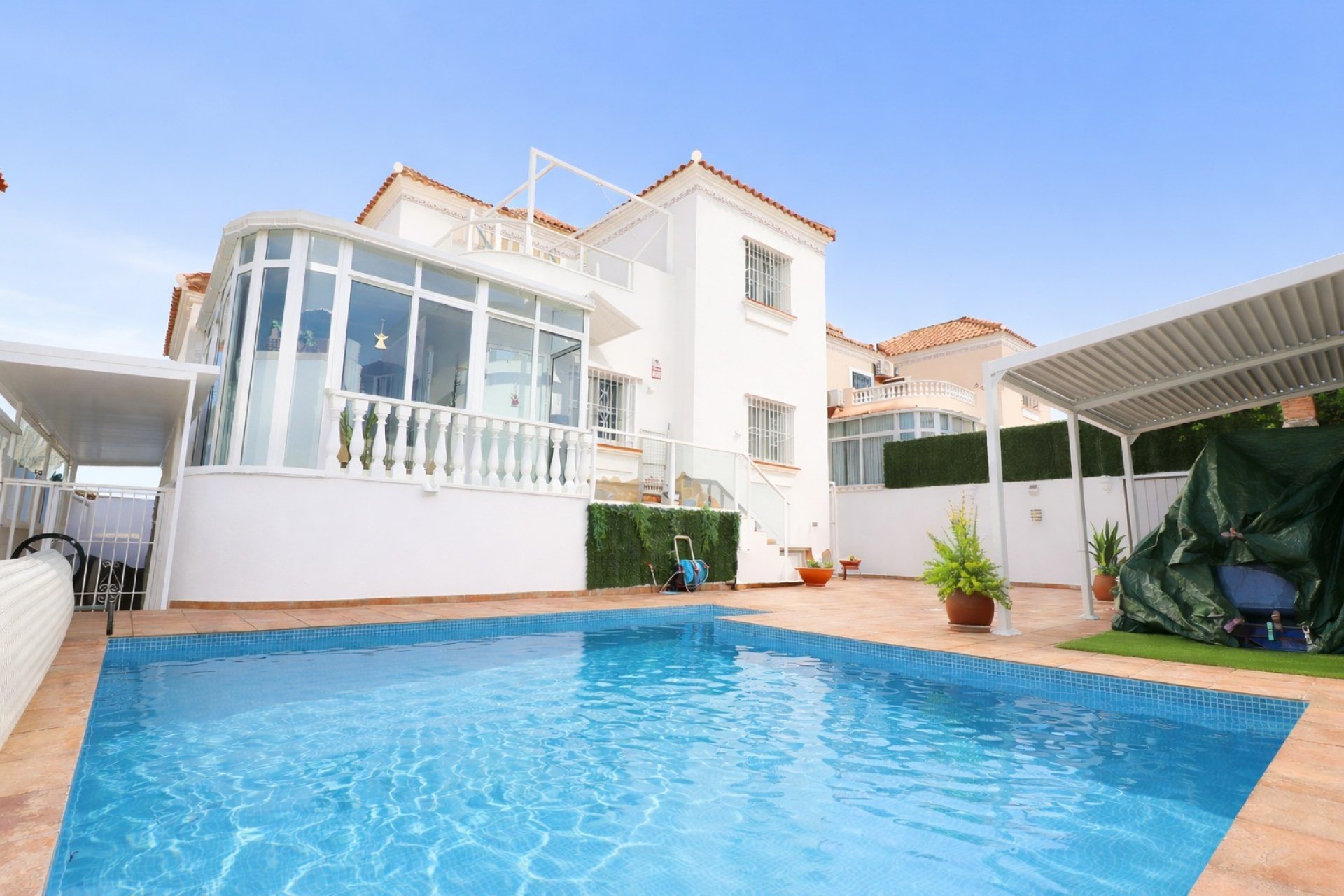Reventa - Detached House / Villa - Orihuela Costa - Villamartin