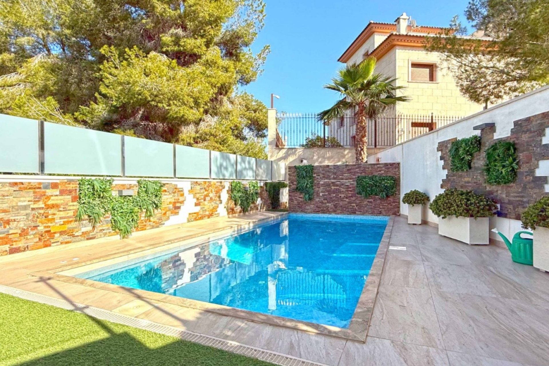 Reventa - Detached House / Villa - Orihuela Costa - Villamartín