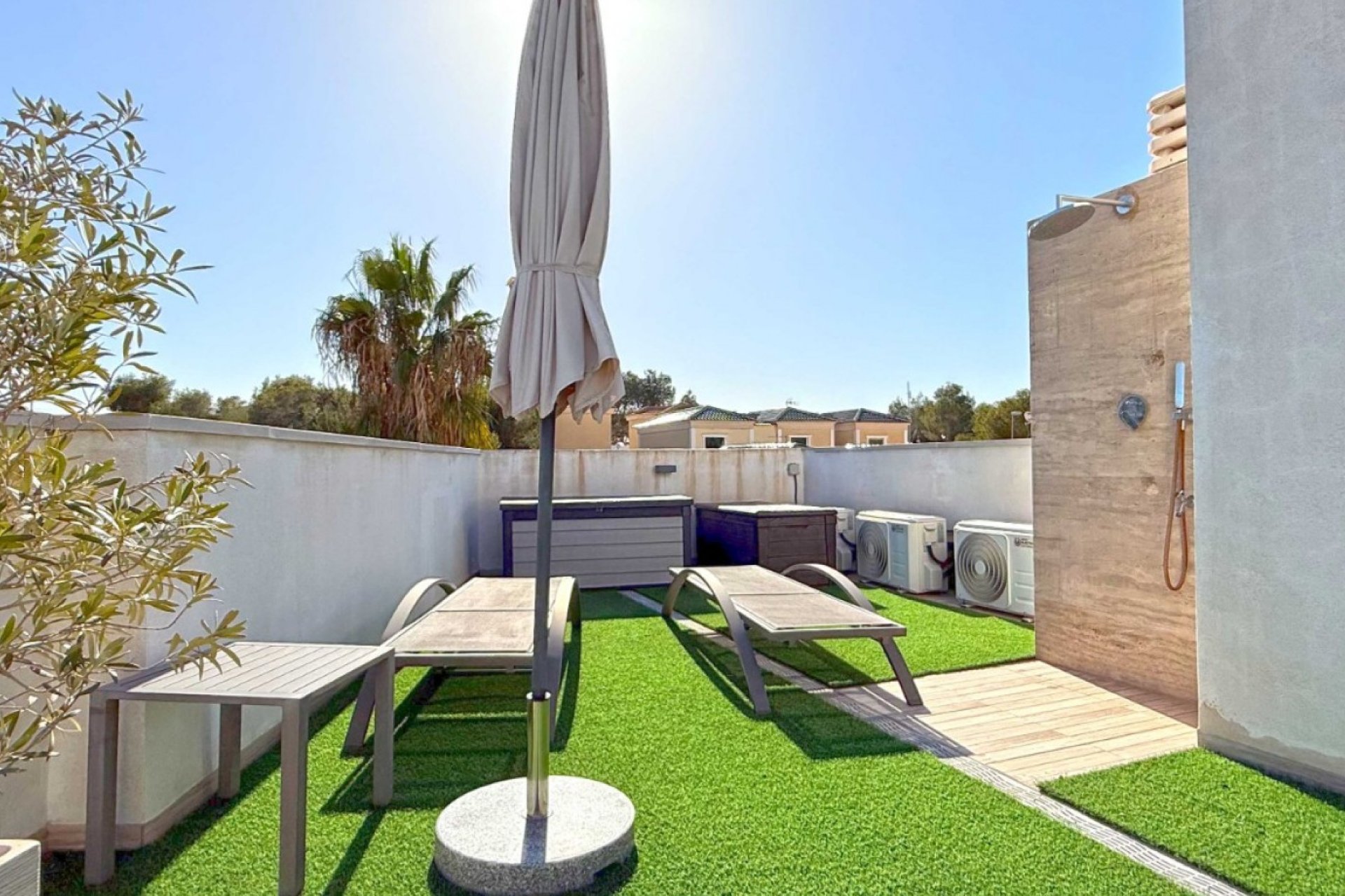 Reventa - Detached House / Villa - Orihuela Costa - Villamartín