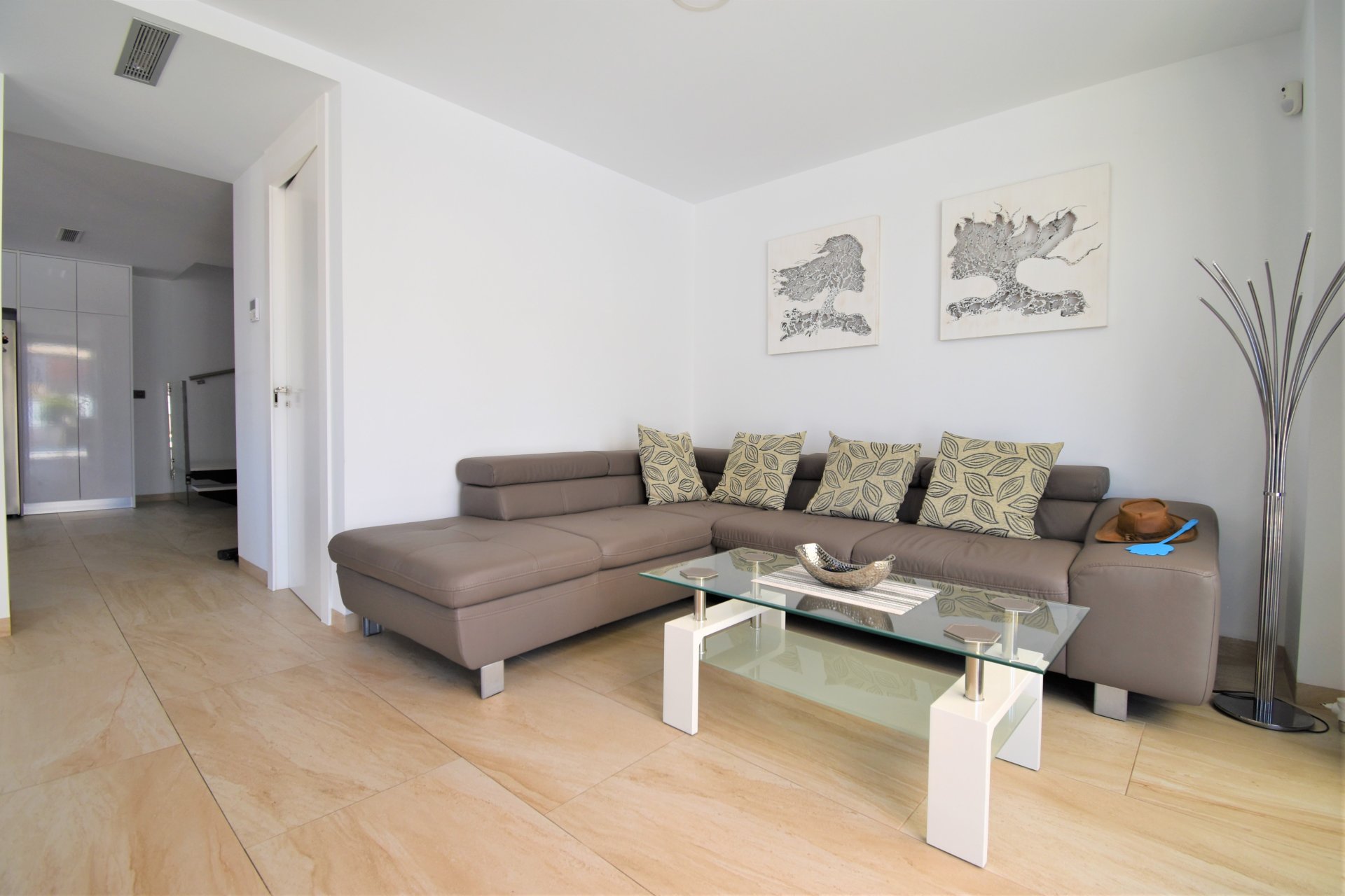 Reventa - Detached House / Villa - Orihuela Costa - Villamartin
