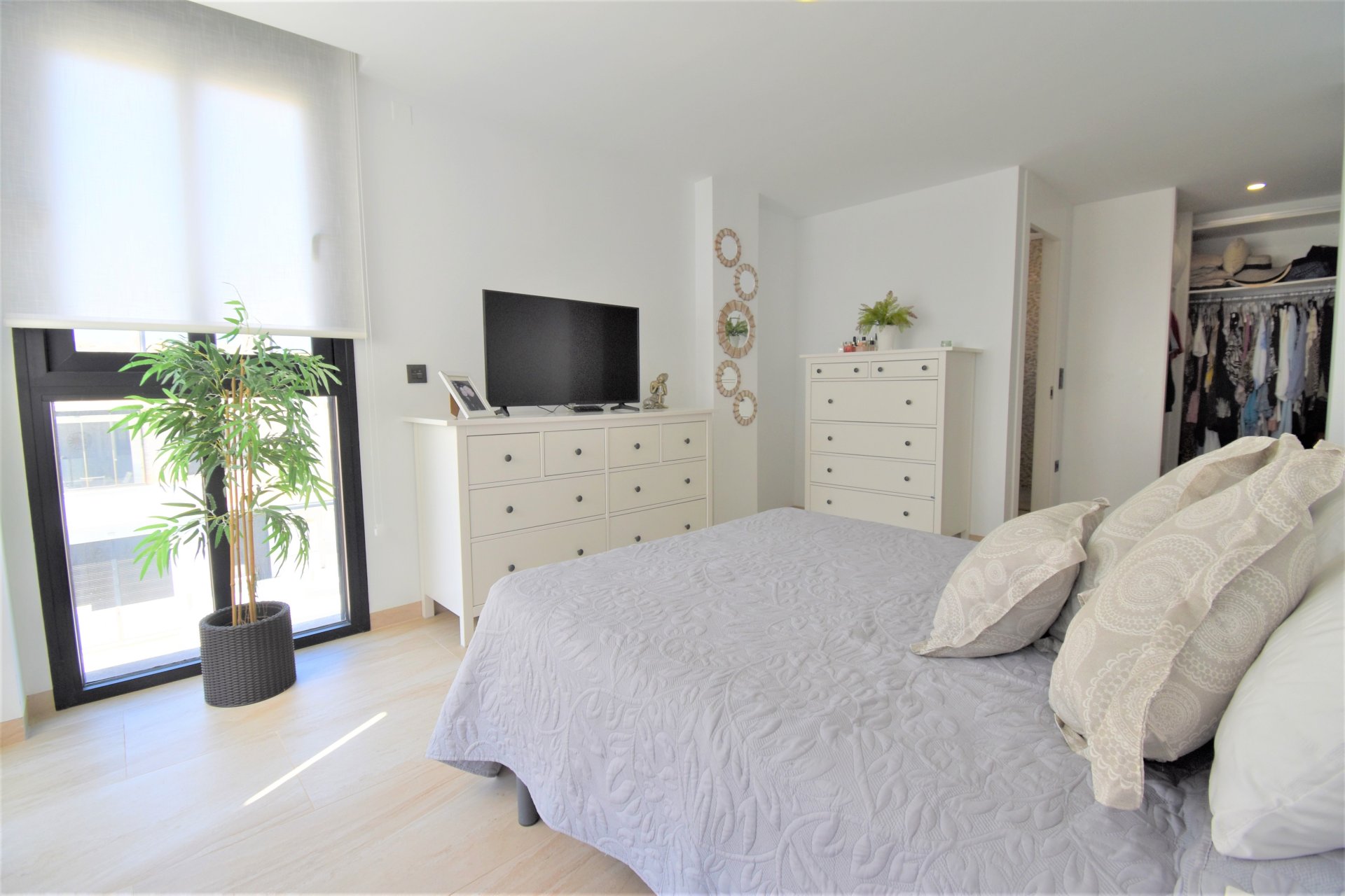 Reventa - Detached House / Villa - Orihuela Costa - Villamartin