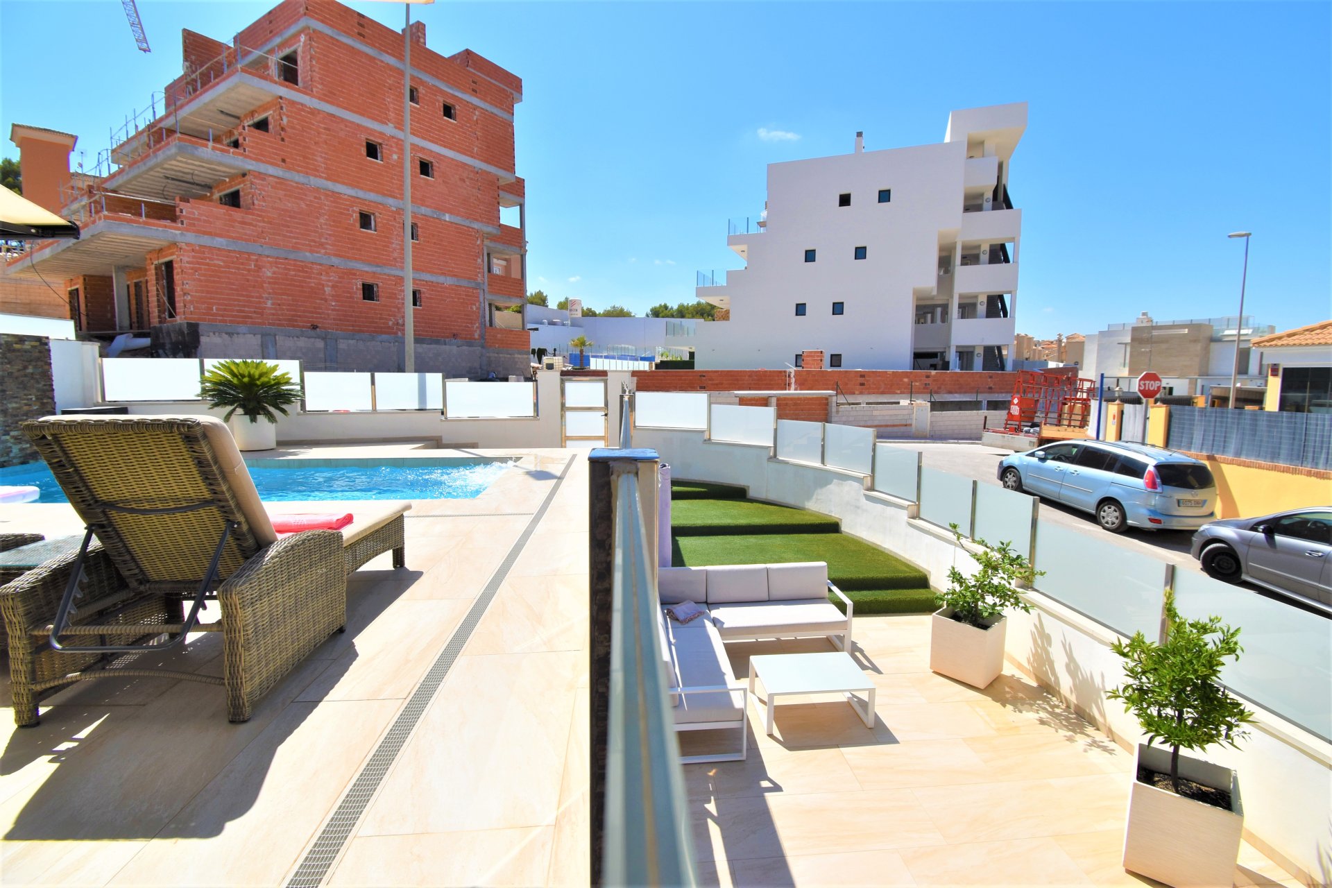 Reventa - Detached House / Villa - Orihuela Costa - Villamartin