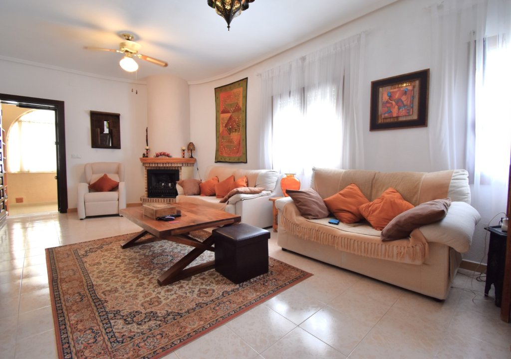 Reventa - Detached House / Villa - Orihuela Costa - Villamartin