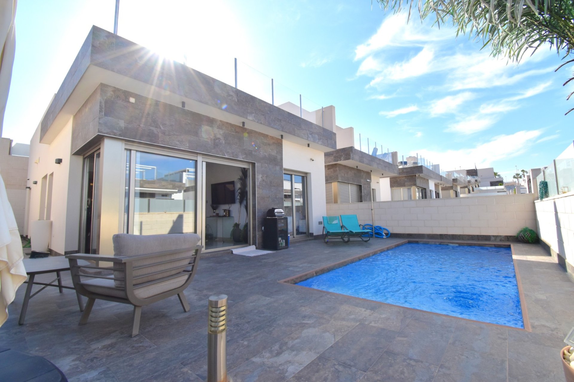 Reventa - Detached House / Villa - Orihuela Costa - Villamartin
