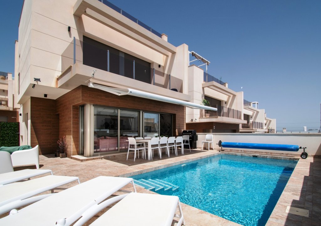 Reventa - Detached House / Villa - Orihuela Costa - Villamartin