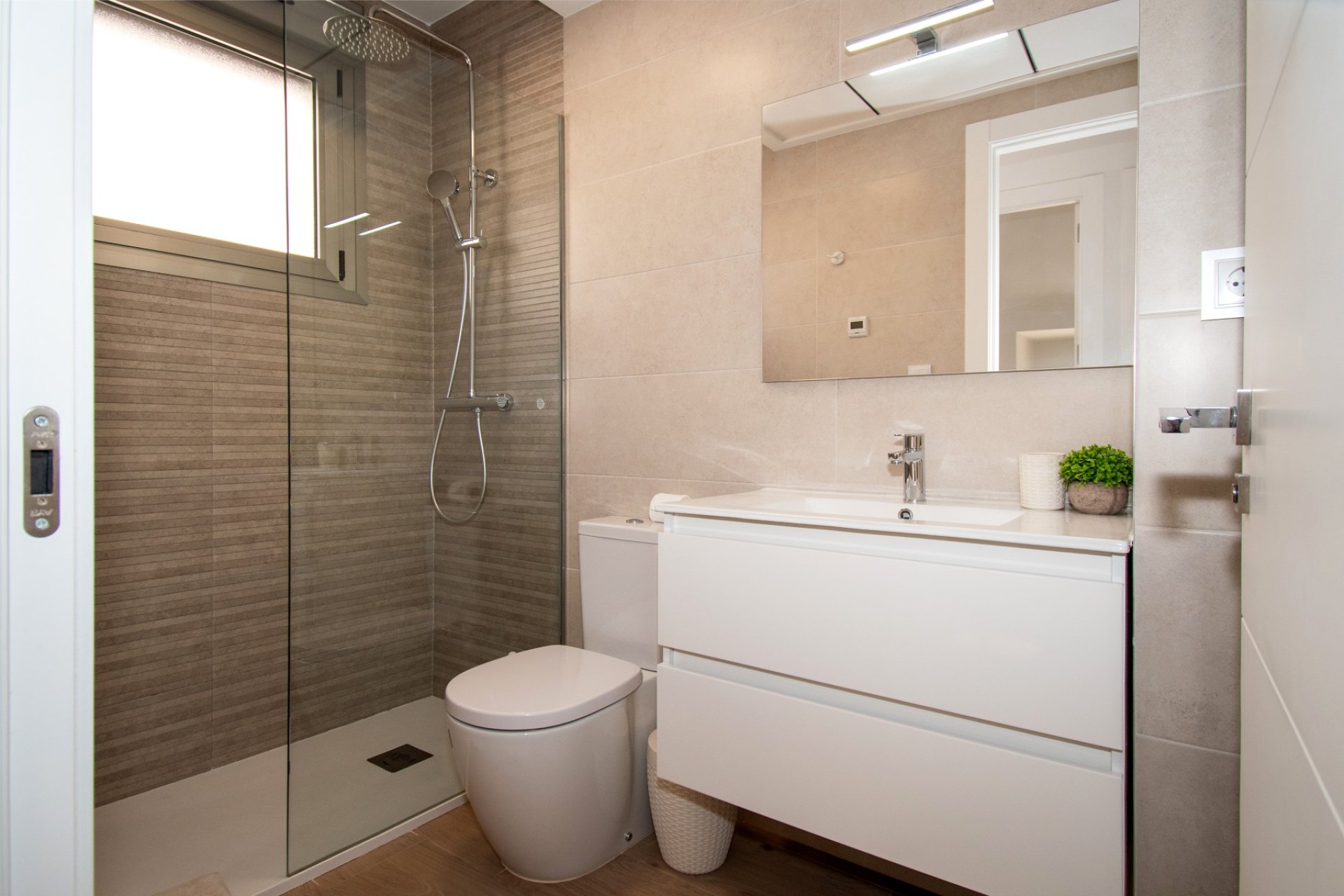 Reventa - Detached House / Villa - Orihuela Costa - Villamartin