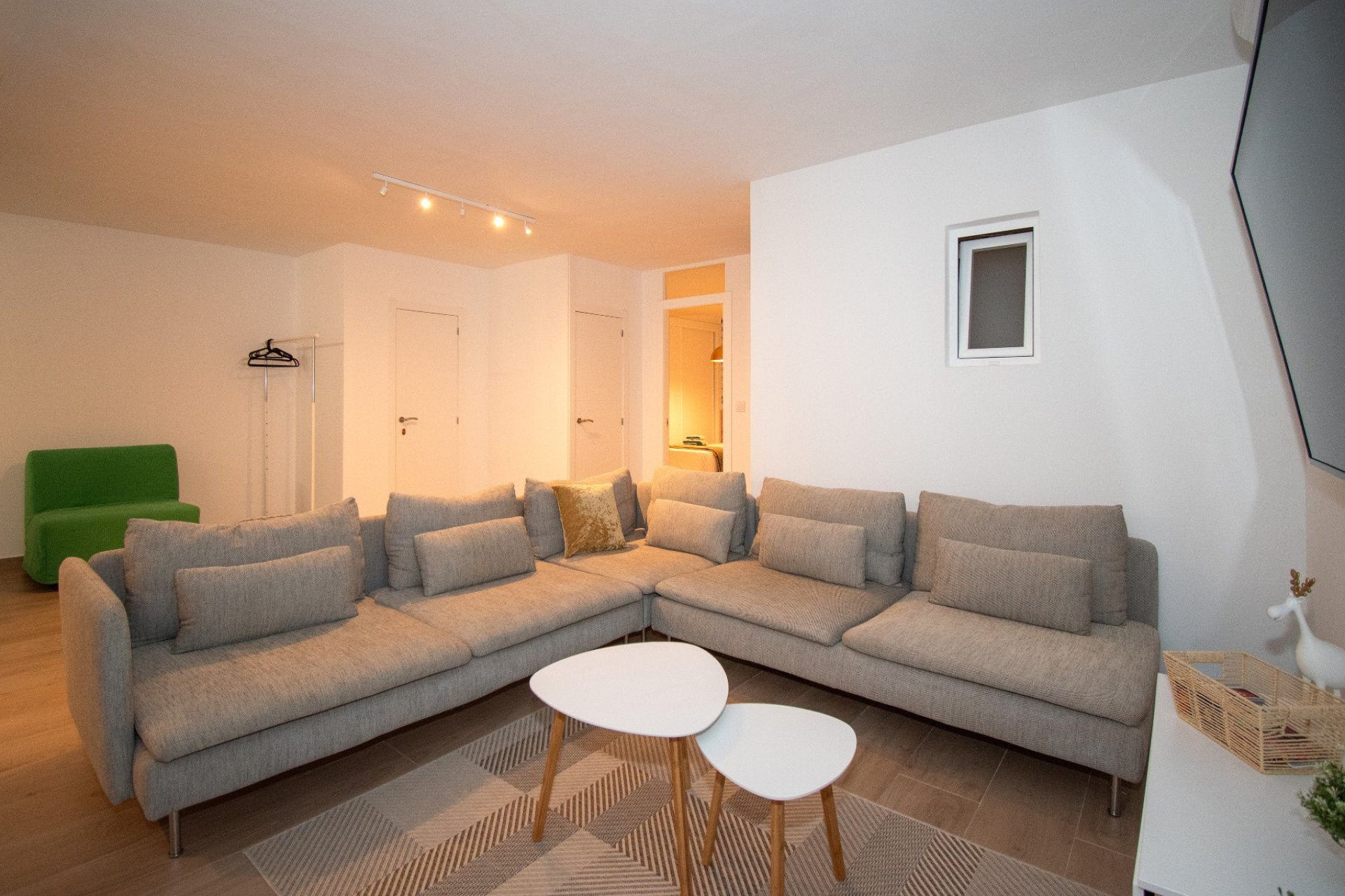 Reventa - Detached House / Villa - Orihuela Costa - Villamartin