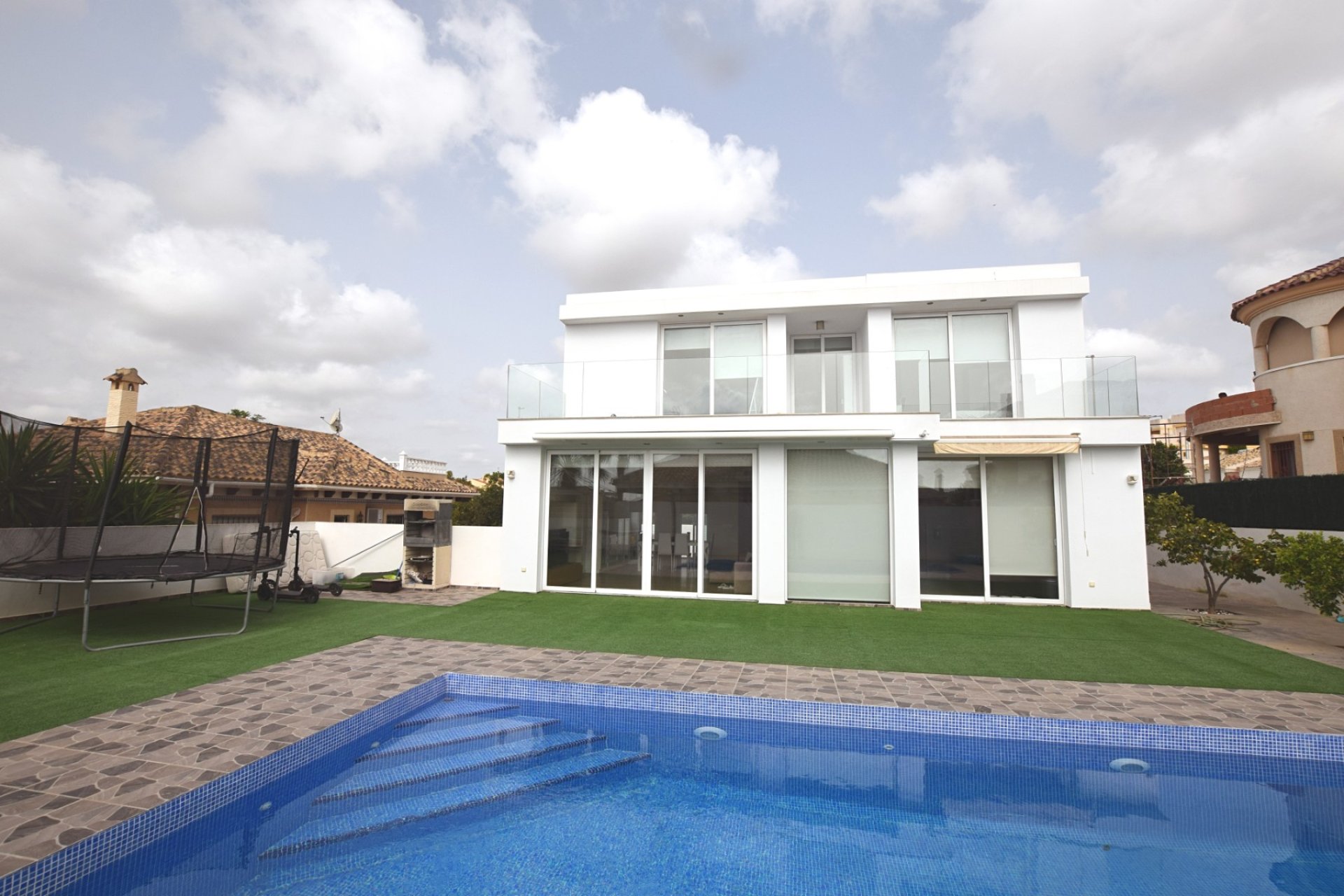 Reventa - Detached House / Villa - San Fulgencio - La Marina