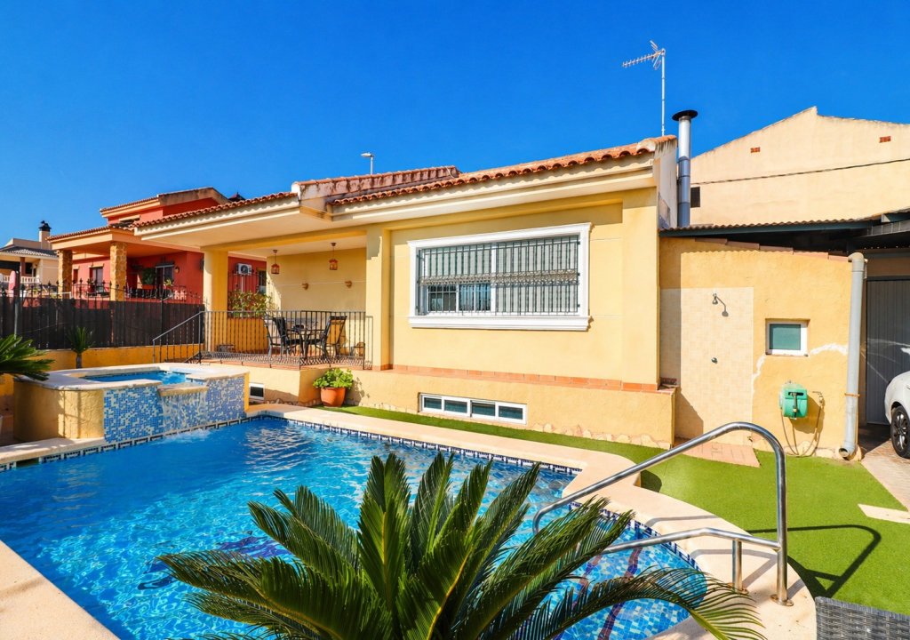 Reventa - Detached villa - Almoradí - El Saladar