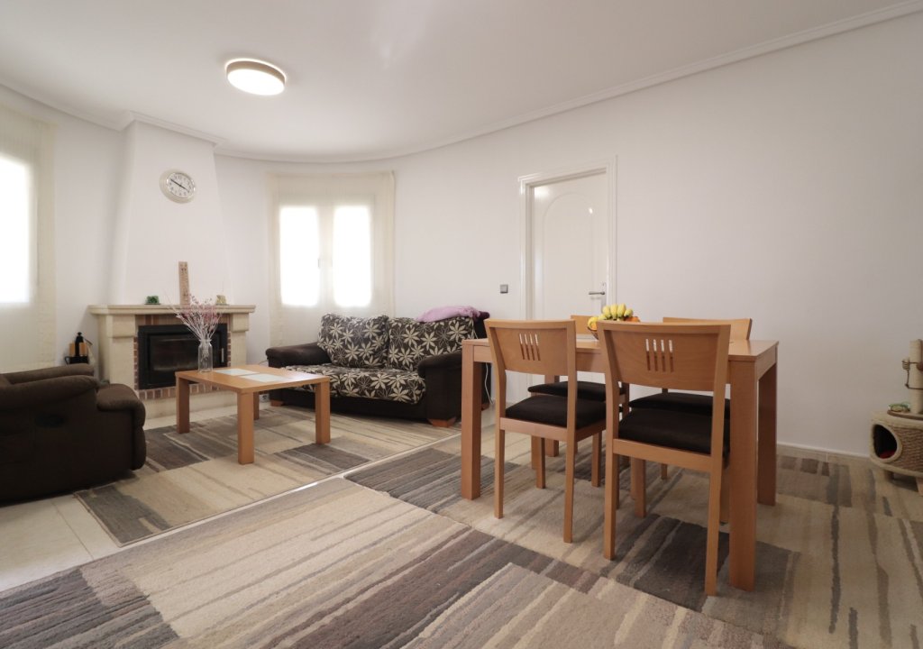 Reventa - Detached villa - Benijofar - Monte Azul