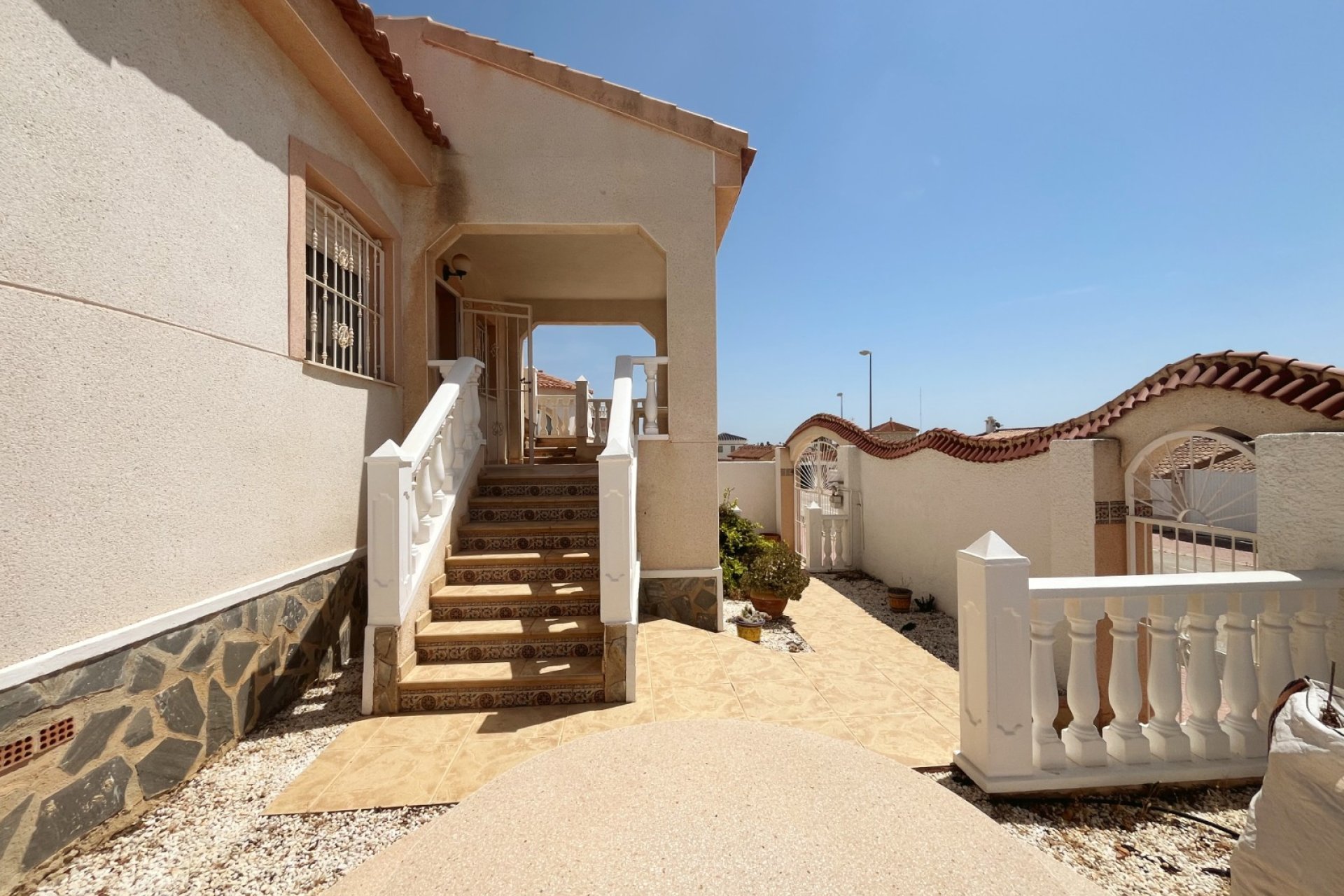 Reventa - Detached villa - Ciudad Quesada - Airstrip