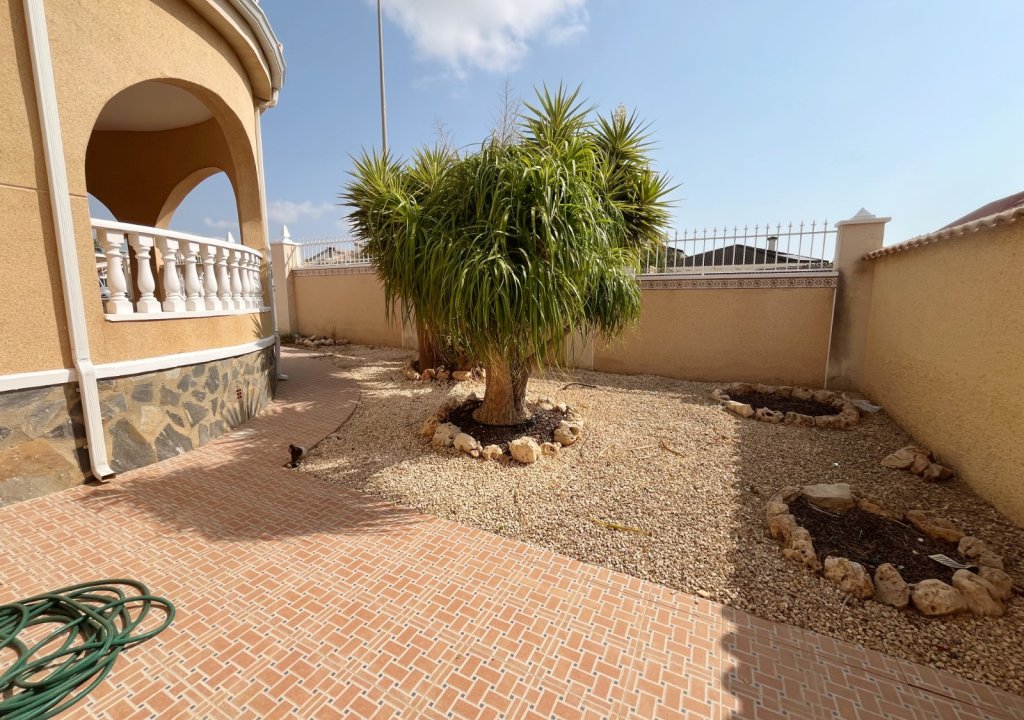 Reventa - Detached villa - Ciudad Quesada - Airstrip