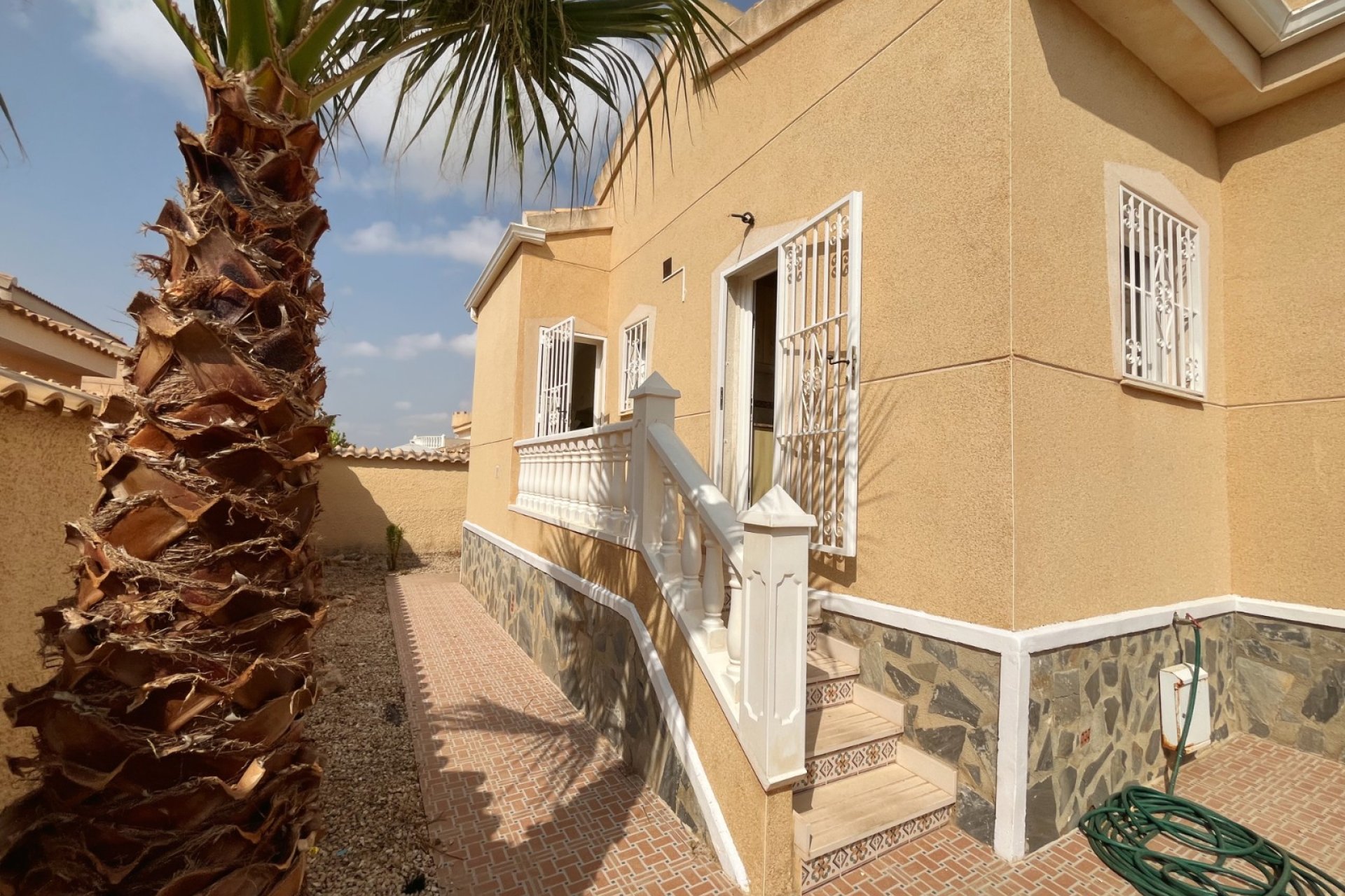 Reventa - Detached villa - Ciudad Quesada - Airstrip