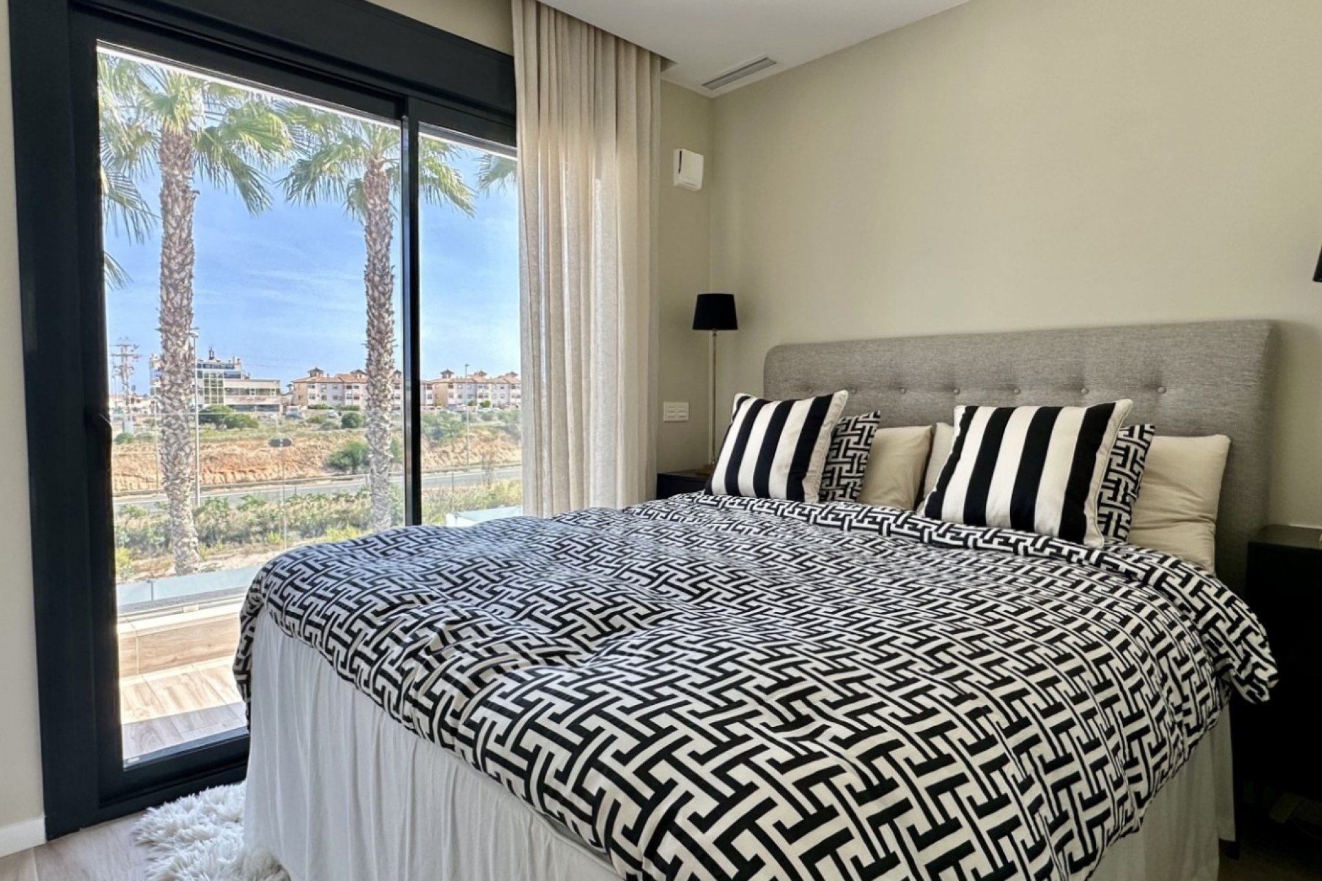 Reventa - Detached villa - Orihuela Costa - Lomas de Cabo Roig