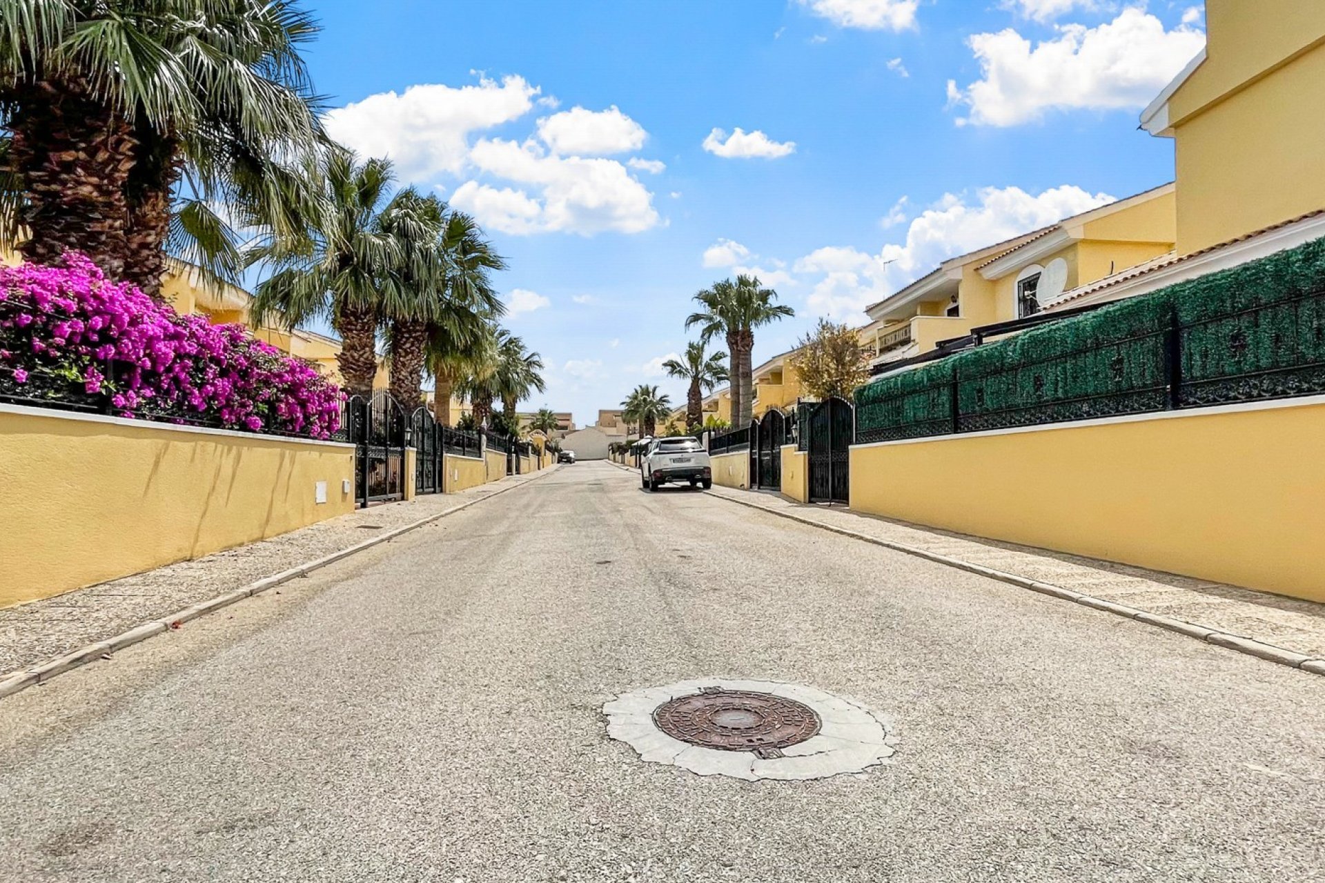 Reventa - Detached villa - Orihuela Costa - Los Dolses