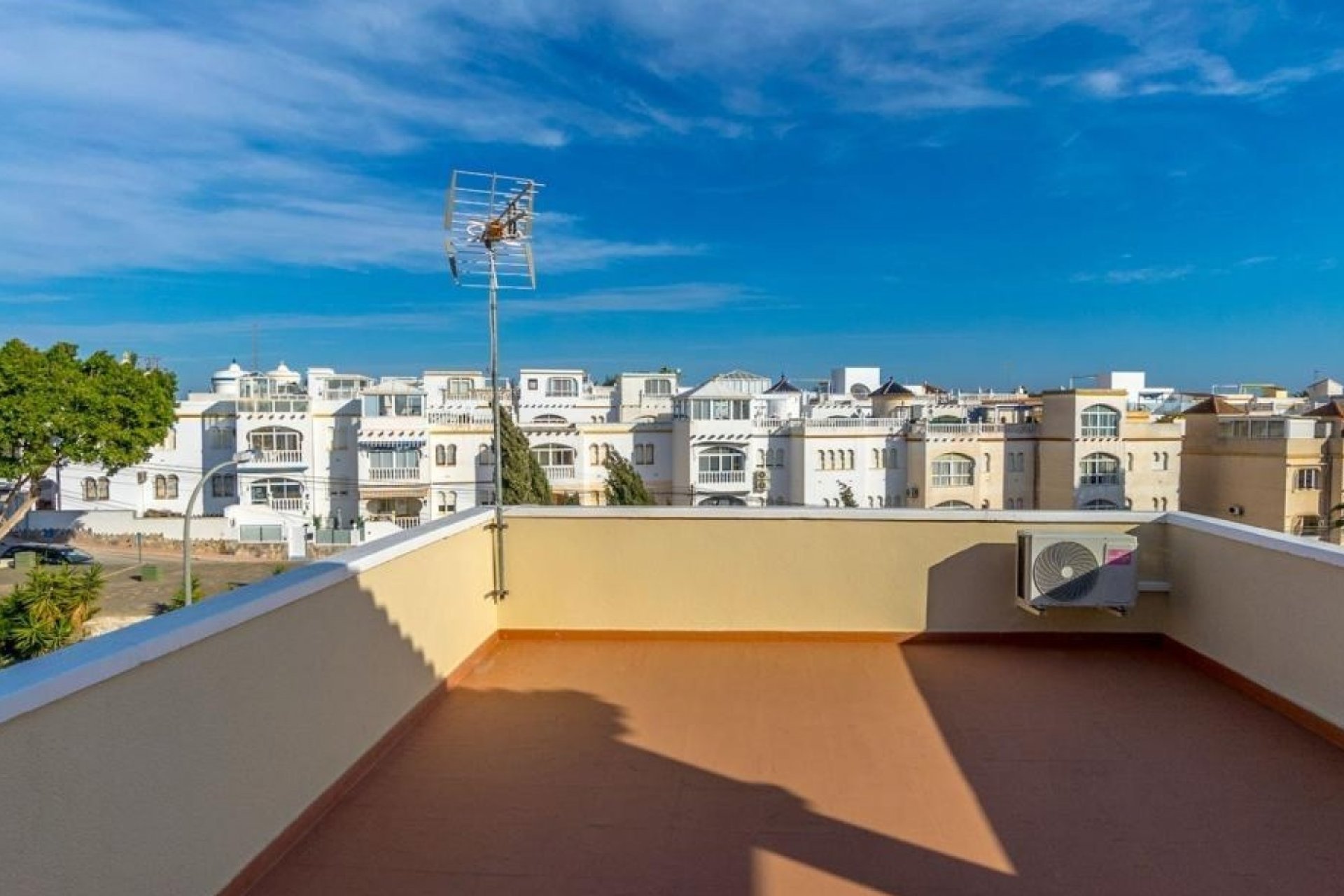 Reventa - Detached villa - Orihuela Costa - Villamartín