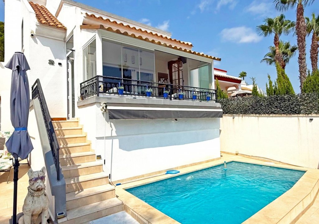Reventa - Detached villa - Orihuela Costa - Villamartín