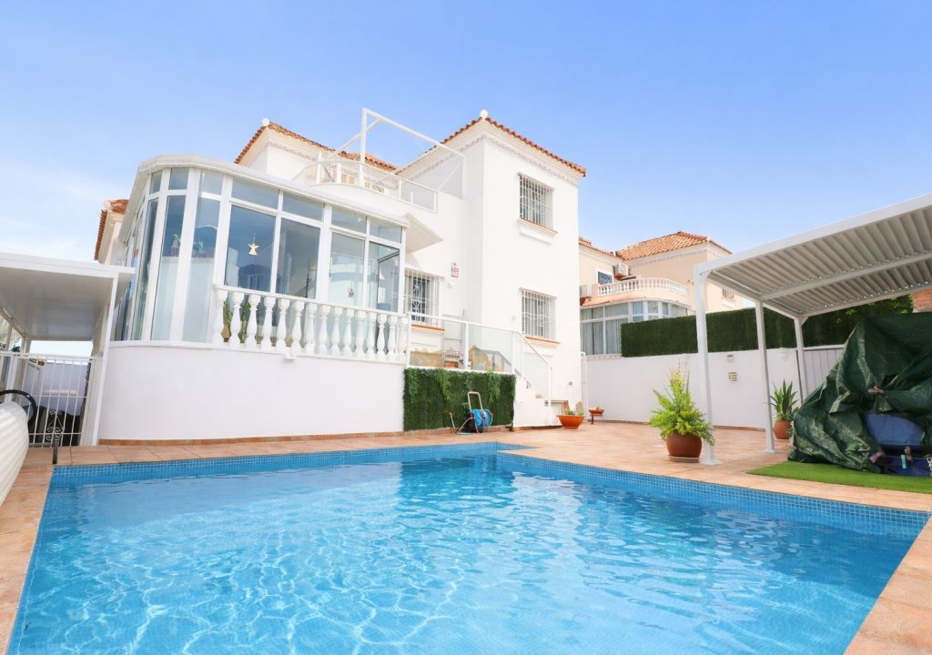 Reventa - Detached villa - Orihuela Costa - Villamartin