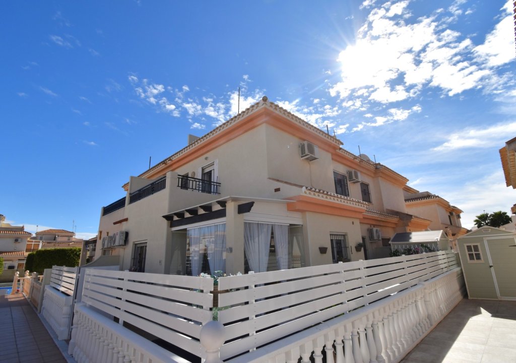 Reventa - Quad Villa - Orihuela Costa - Playa Flamenca