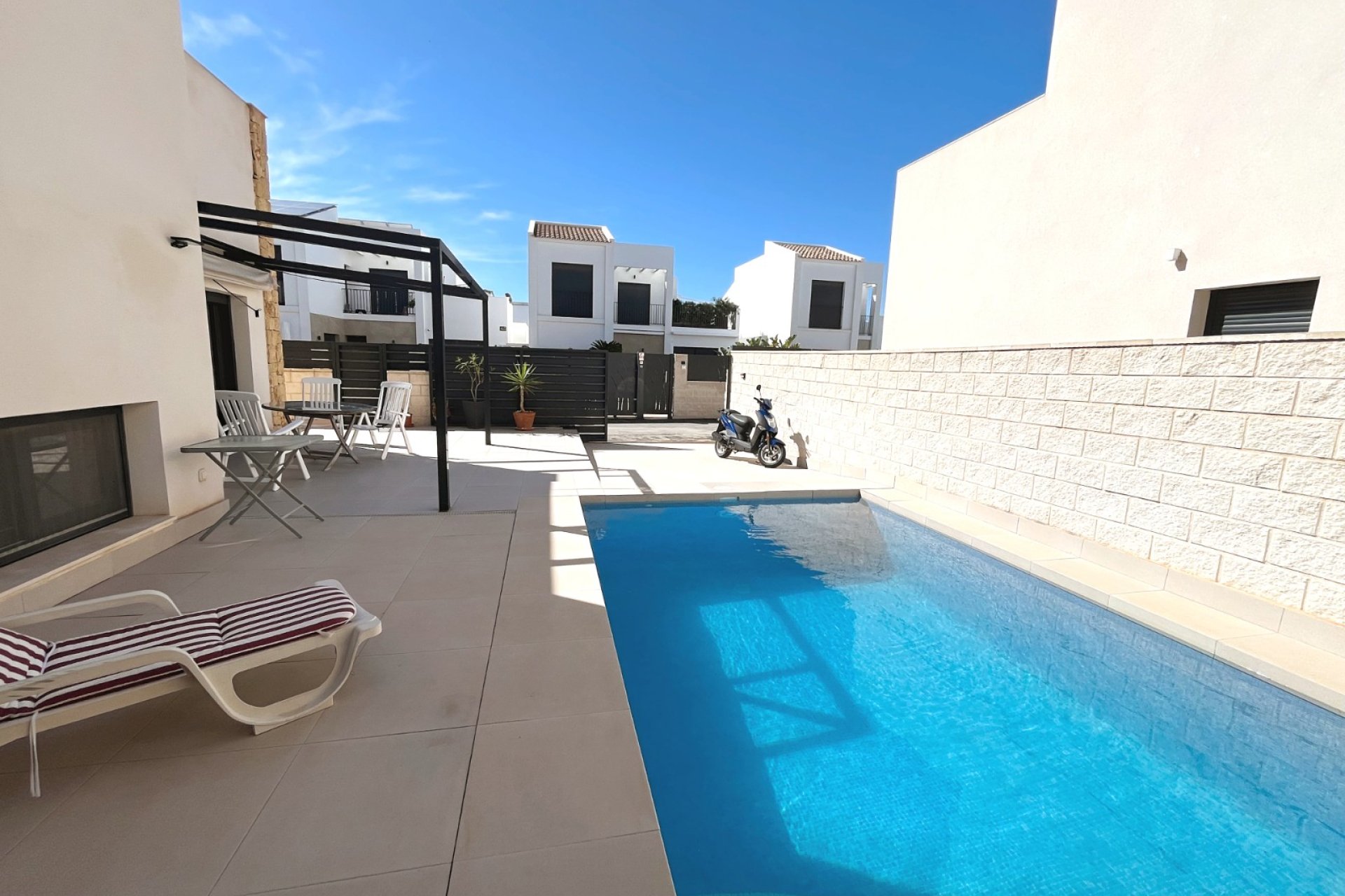Reventa - Semi Detached - Ciudad Quesada - Pueblo Bravo
