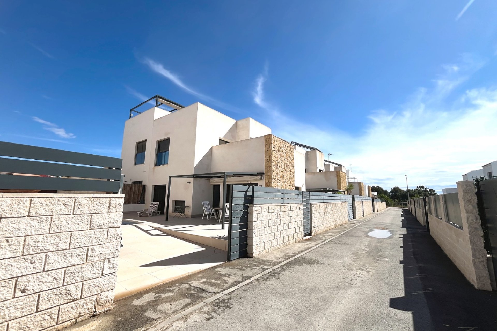 Reventa - Semi Detached - Ciudad Quesada - Pueblo Bravo