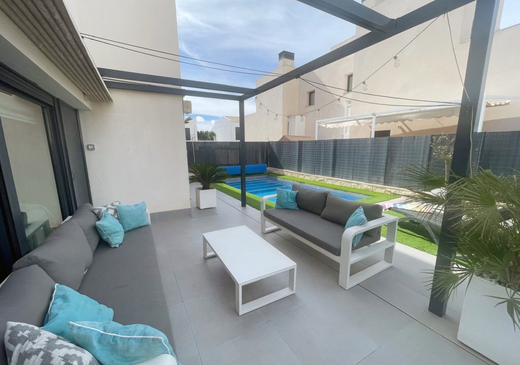 Reventa - Semi Detached - Ciudad Quesada - Pueblo Bravo