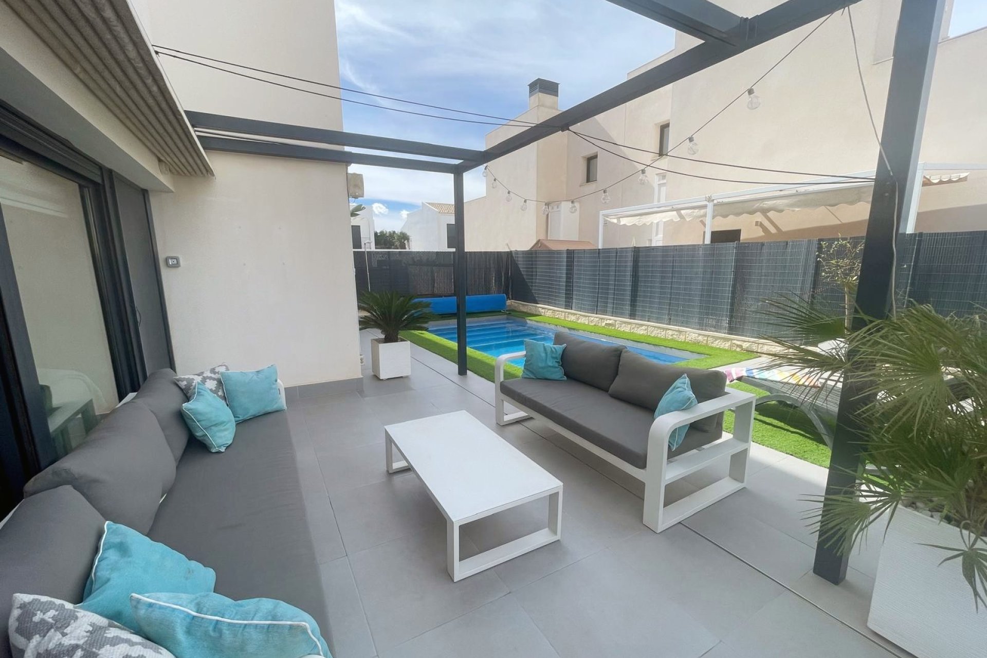 Reventa - Semi Detached - Ciudad Quesada - Pueblo Bravo